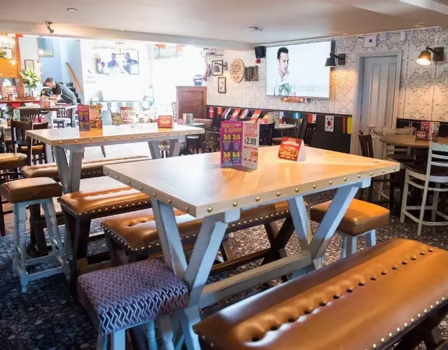 Wellow Hotel