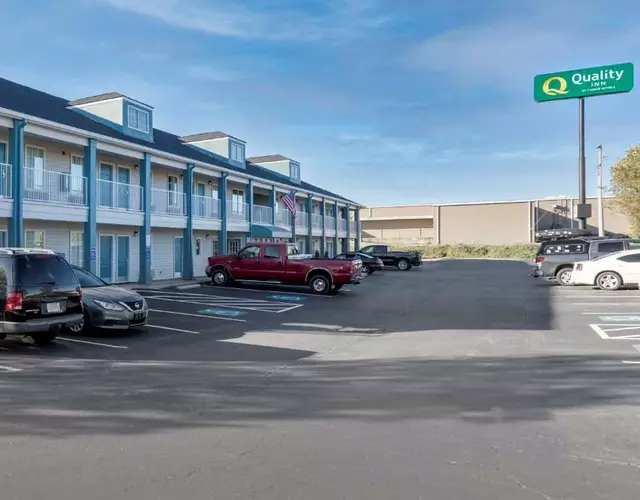 Quality Inn Seneca Clemson Area U S 123