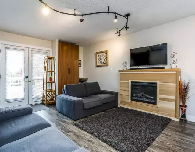 Cozy Collingwood Retreat 80204