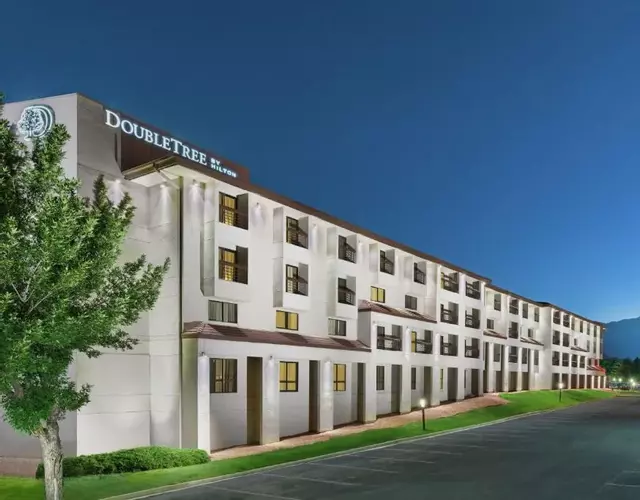 DoubleTree by Hilton Colorado Springs