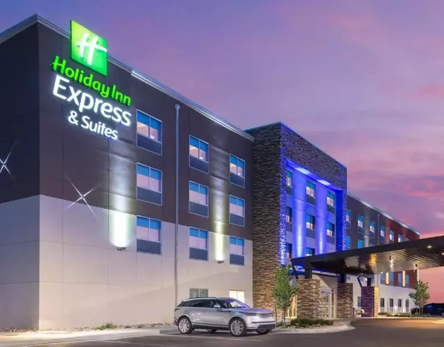 Holiday Inn Express & Suites - Colorado Springs South I-25 by IHG