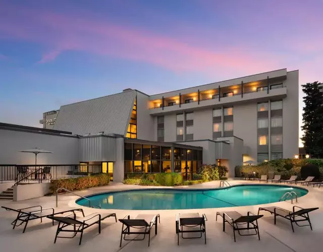 DoubleTree by Hilton Hotel Columbia