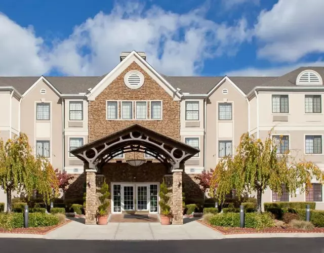 Staybridge Suites Columbus-Airport by IHG