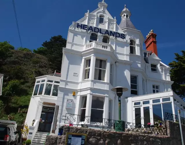 Headlands Hotel