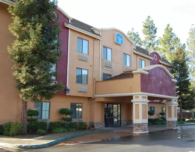 Pleasant Hill Inn