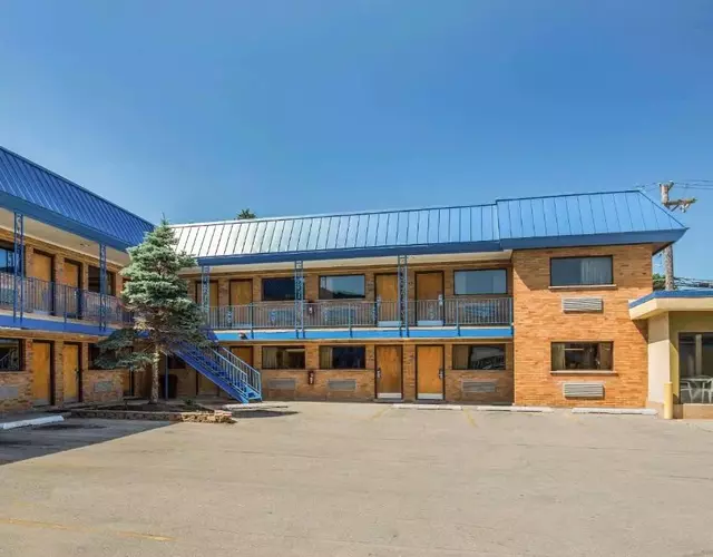 Rodeway Inn Lyons - La Grange