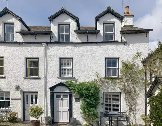Ross Cottage
