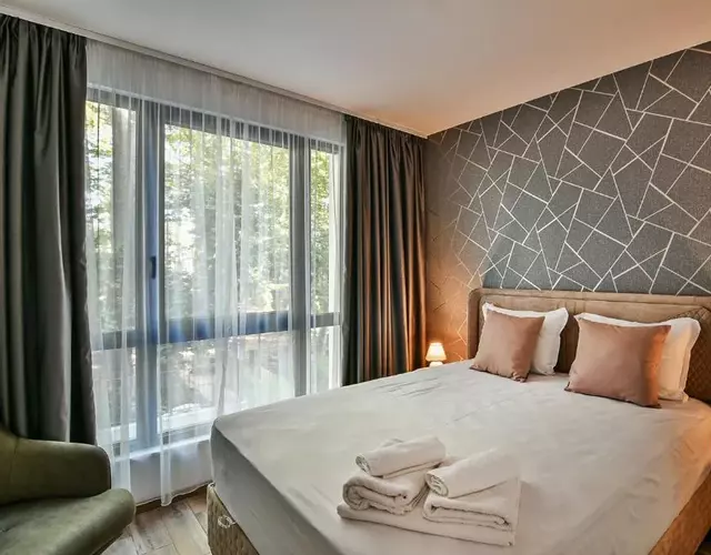 The Shangri-LA flat