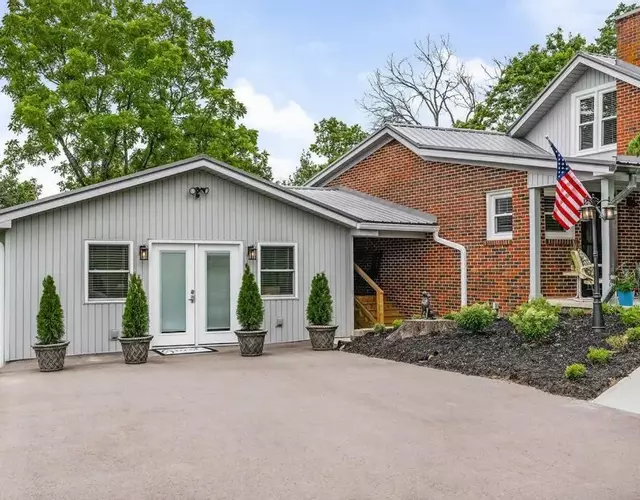 The Carriage House