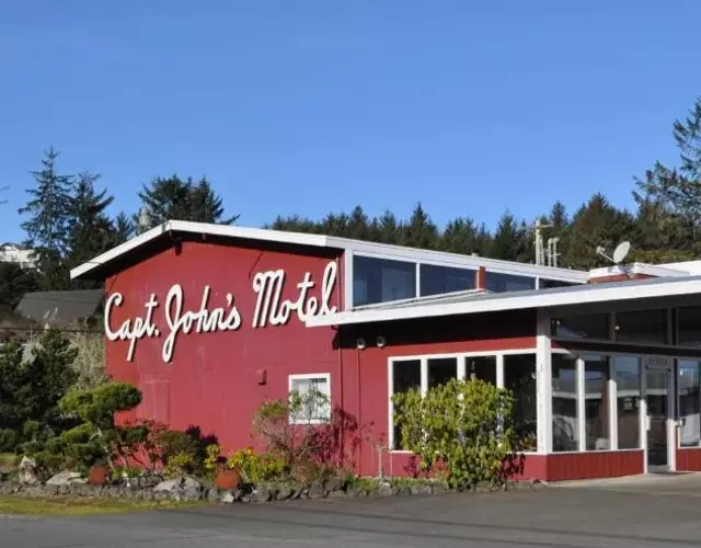 Captain John's Motel