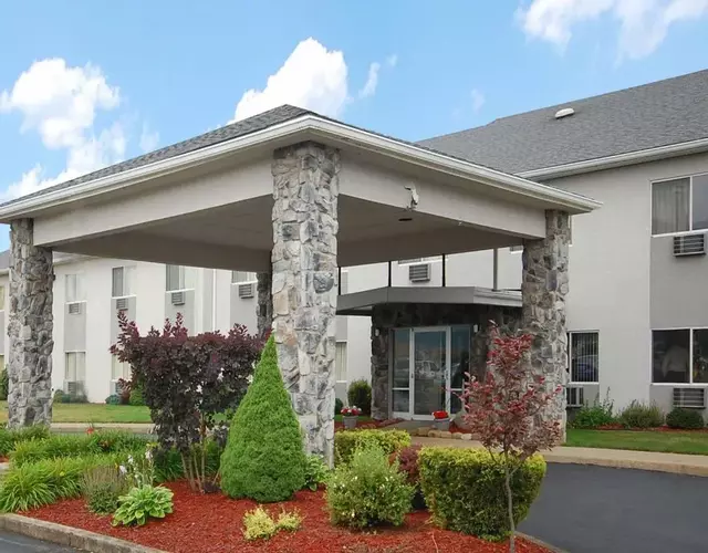 Econo Lodge Painted Post - Corning