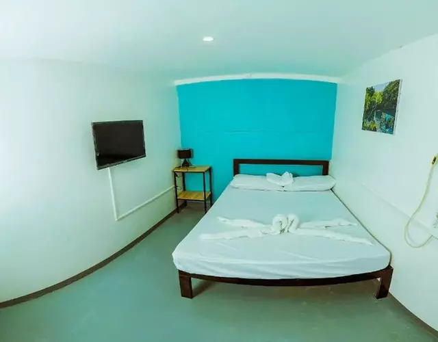 Adventourist Inn Coron