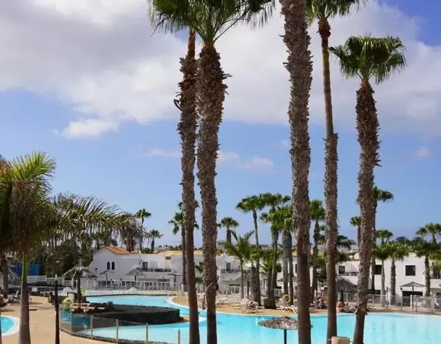 Corralejo Oasis Duna Casa 3P is Premium Adults-Only Apartment with Panoramic Pool View