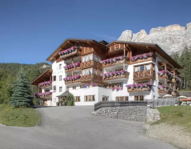 Hotel Ciasa Ai Pini