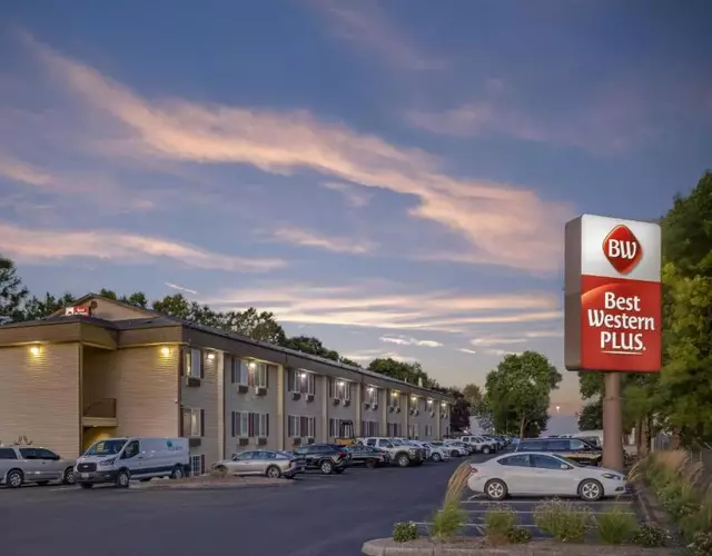 Best Western Plus Prairie Inn
