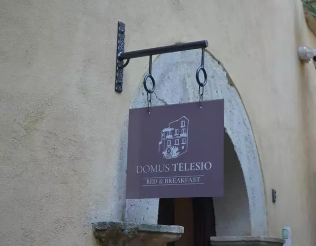 Domus Telesio Bed & Breakfast