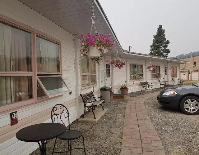 Flamingo Motel