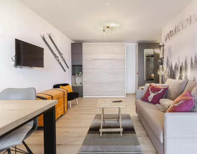 Studio rénové avec vue imprenable sur les Alpes