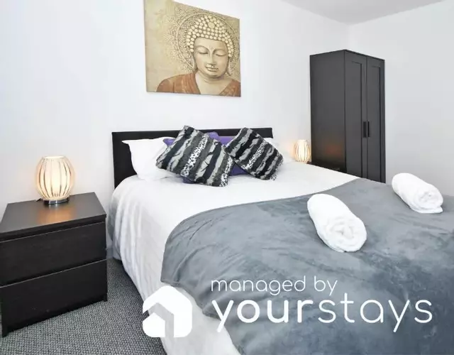 Smithfield Apartments by YourStays - Gated Apartments with private car park in City Centre