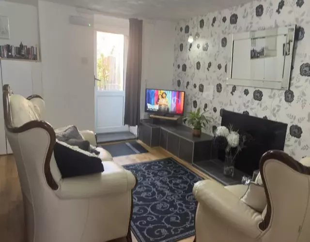 The Bluebird Porthmadog Retreat