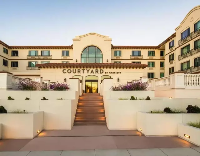 Courtyard by Marriott Santa Cruz