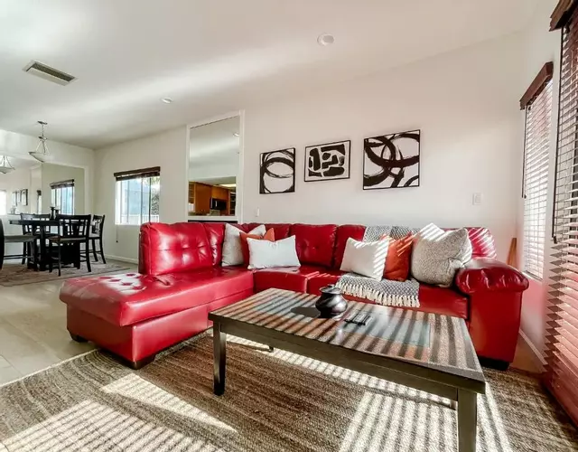 *WEHO/Beverly Hills* Luxury 2BD/2.5BA + Balconies