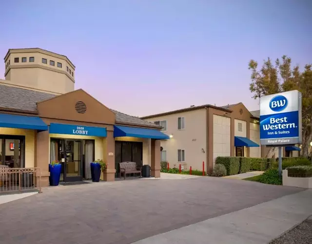 Best Western Royal Palace Inn & Suites