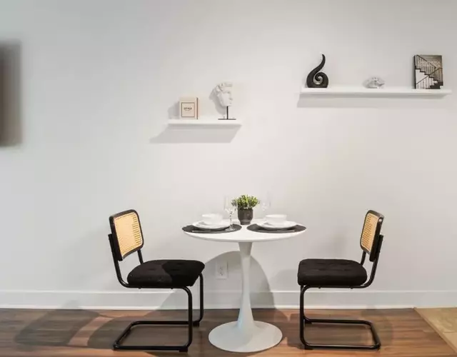 Modern 1BR apt in Marina del Rey with Pool, Gym and Parking