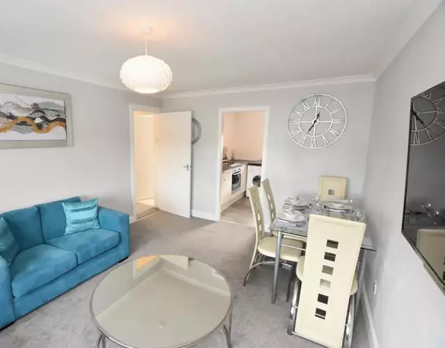 Lovely 2 Bedroom Flat in a quiet location