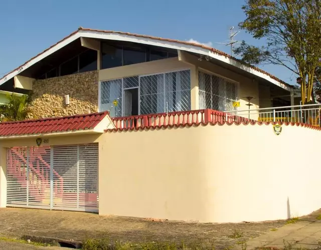 Bela Curitiba Hostel