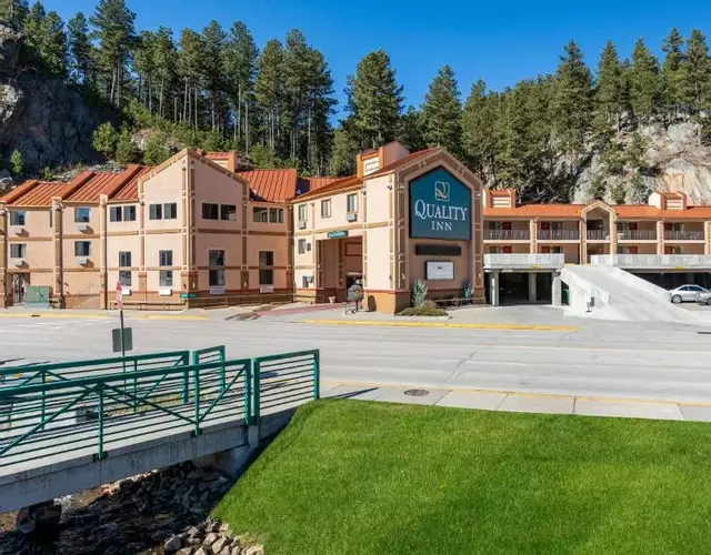 Quality Inn Keystone near Mount Rushmore