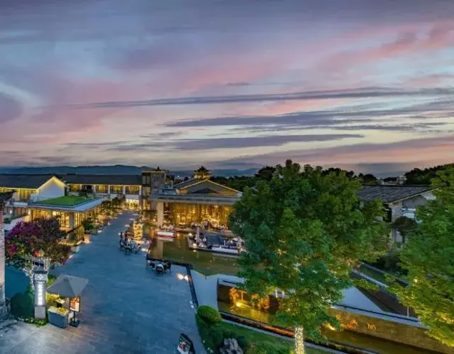 Hong Long Jing Hotel