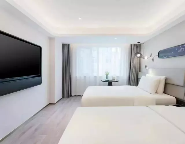 Atour Light Hotel Dalian Xinghai Square Hang Lung Shopping Center