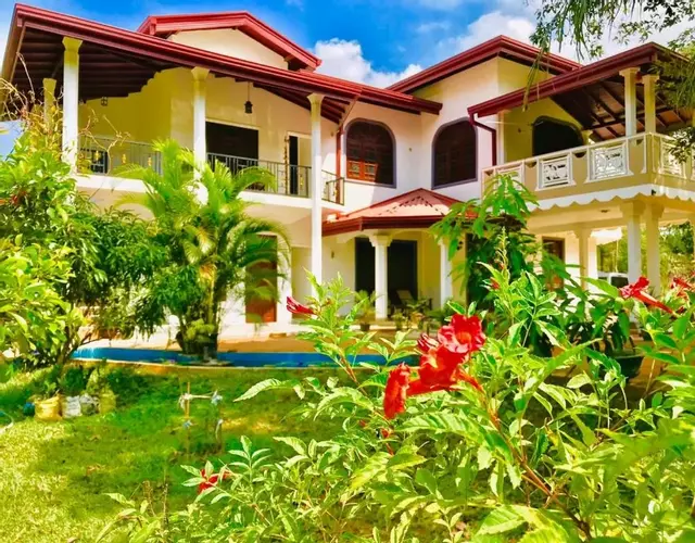 Green Edge Residences