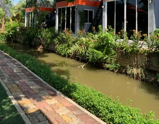 Meephawa Resort