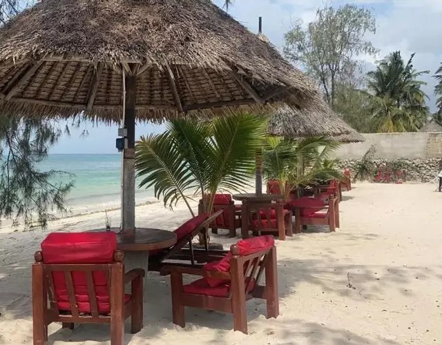 Kijiji Beach Resort