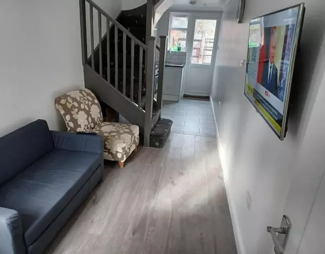 Bethel- beautiful new 1 bed house near Erith station