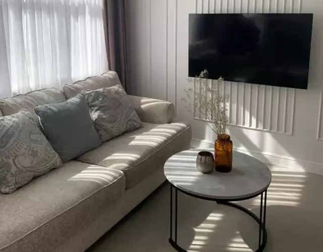 Central Square Bright Apartments