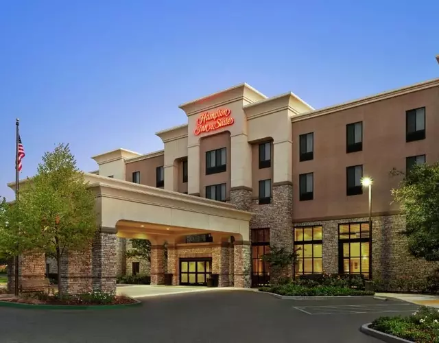 Hampton Inn & Suites West Sacramento