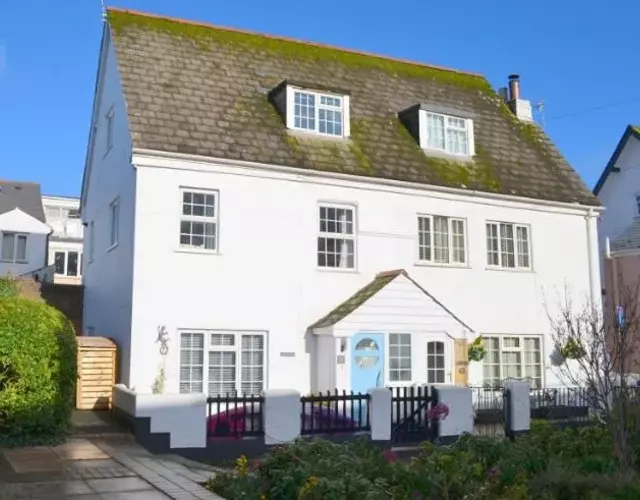 Justa Cottage