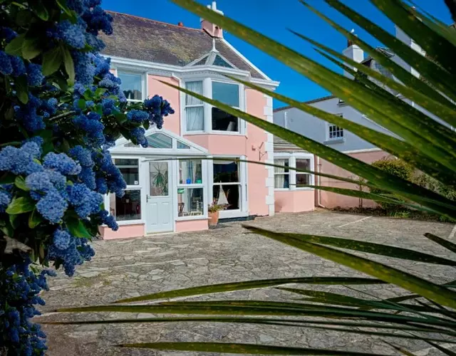 Potters Mooring Hotel