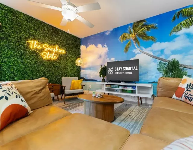 7 Beds Nerf Wall Arcade 4 Min Walk 2 Beach!