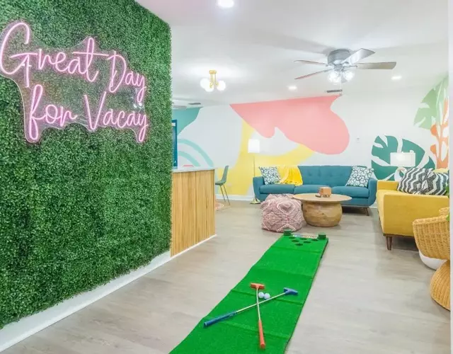 9 Beds Beach Gameroom Cowboy Pool Mini Golf