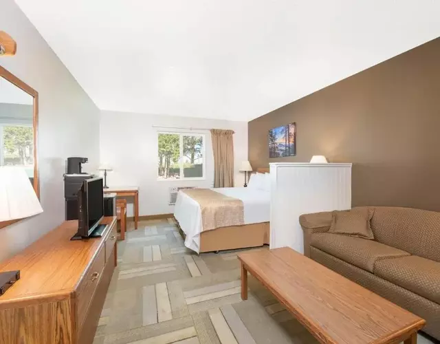 Travelodge by Wyndham Spearfish