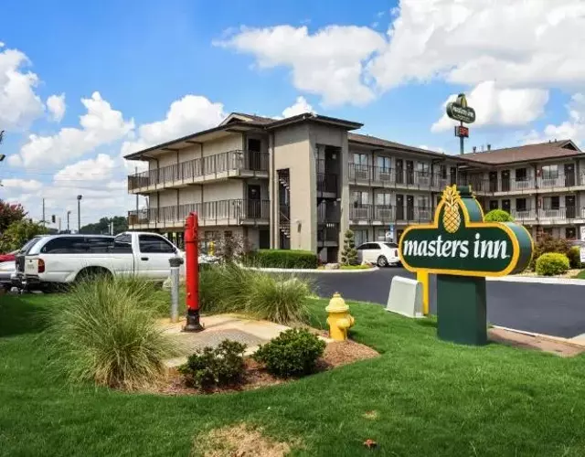Masters Inn Tucker