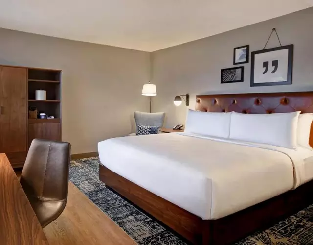 Four Points by Sheraton Boston Newton