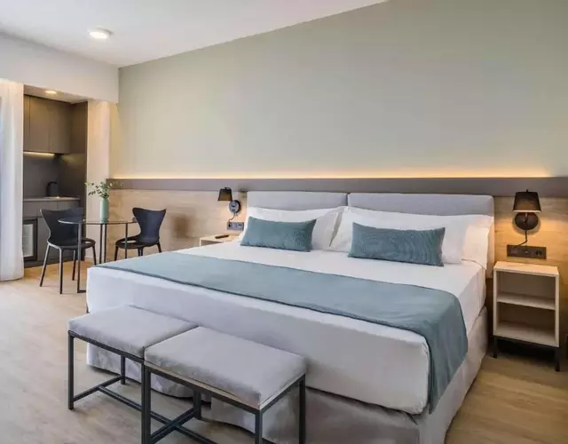 Occidental Puerto Banús