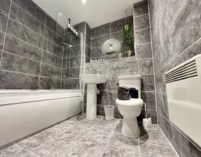 Grand Central Apartments