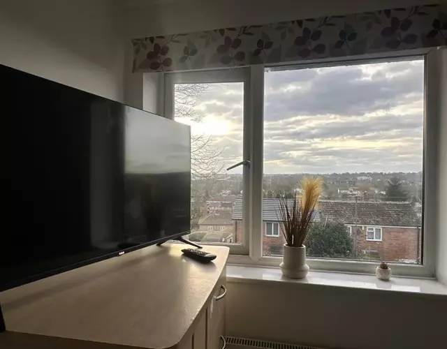 SIRIUS A PROPERTIES - 3 Bedrooms - - Amazing Hillside Views of Derby City Centre - - Free WIFI - - NETFLIX - - SKY-SPORTS - - MONOPOLY - - UNO - - CARDS
