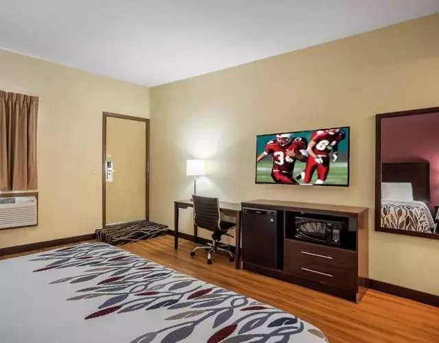 Red Roof Inn Des Moines